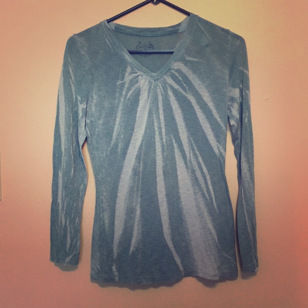 Long sleeve shirt